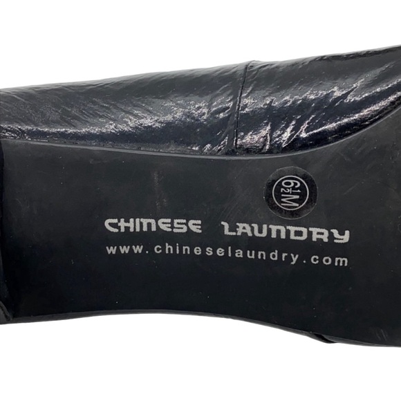 Chinese Laundry Black Leather Jaeger Heels - Picture 6 of 8